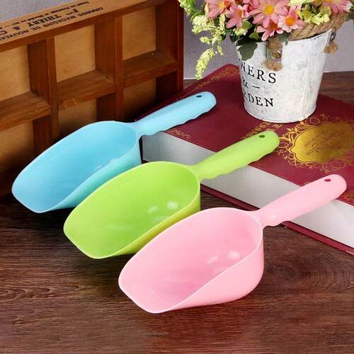 Hot Sale Plastic Dog Cat Food Spoon Shovel 3 Colors Convenie