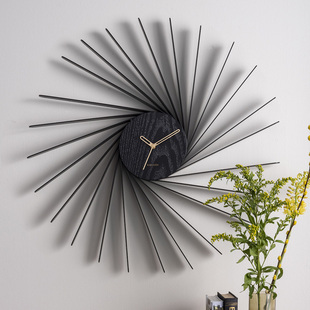 荷兰KARLSSON新款Helix挂钟68厘米木质大时钟简约现代风进口钟表