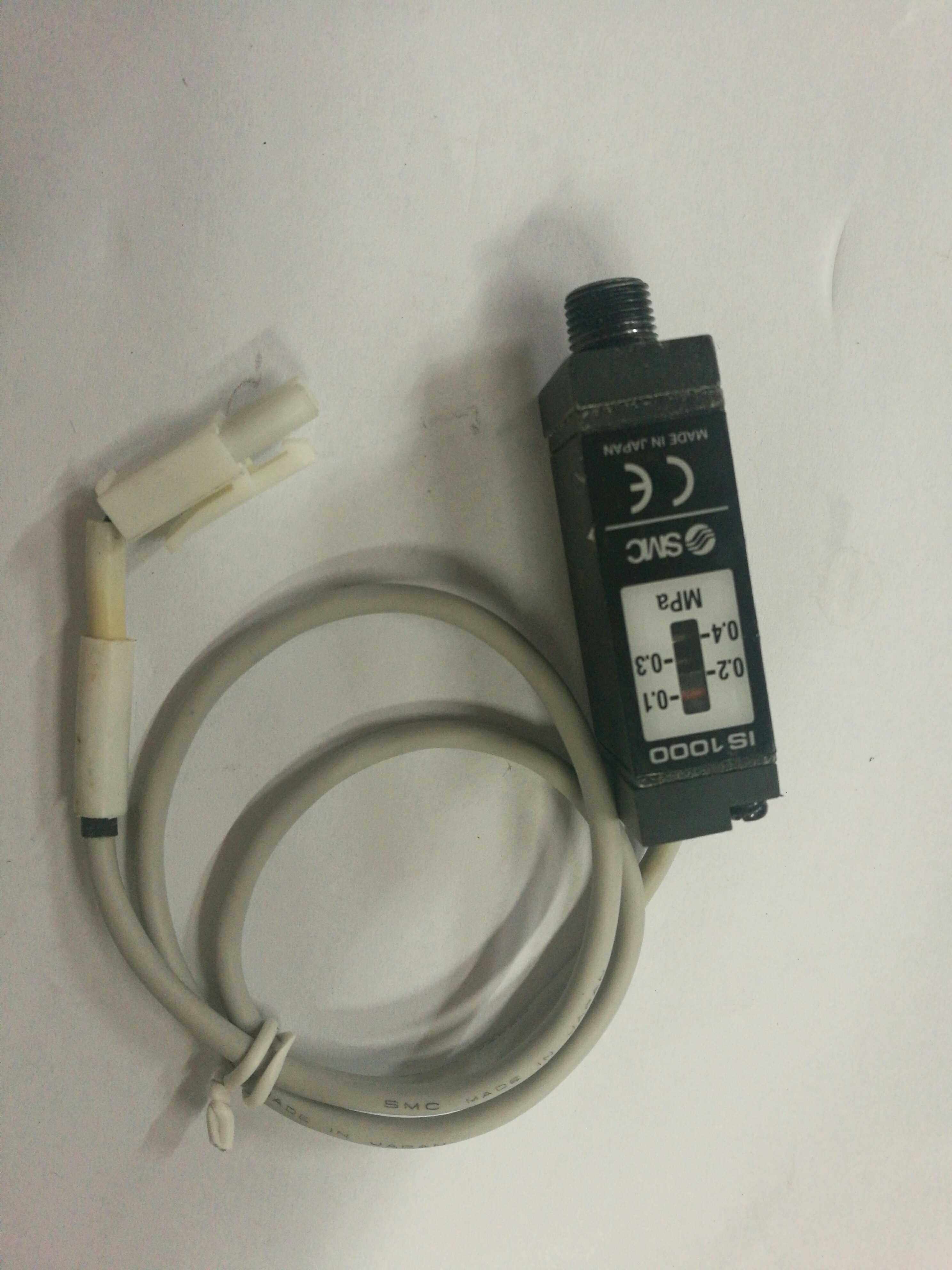 原装日本SMC IS1000-01/ZSE1-01-15压力开关，现货出售