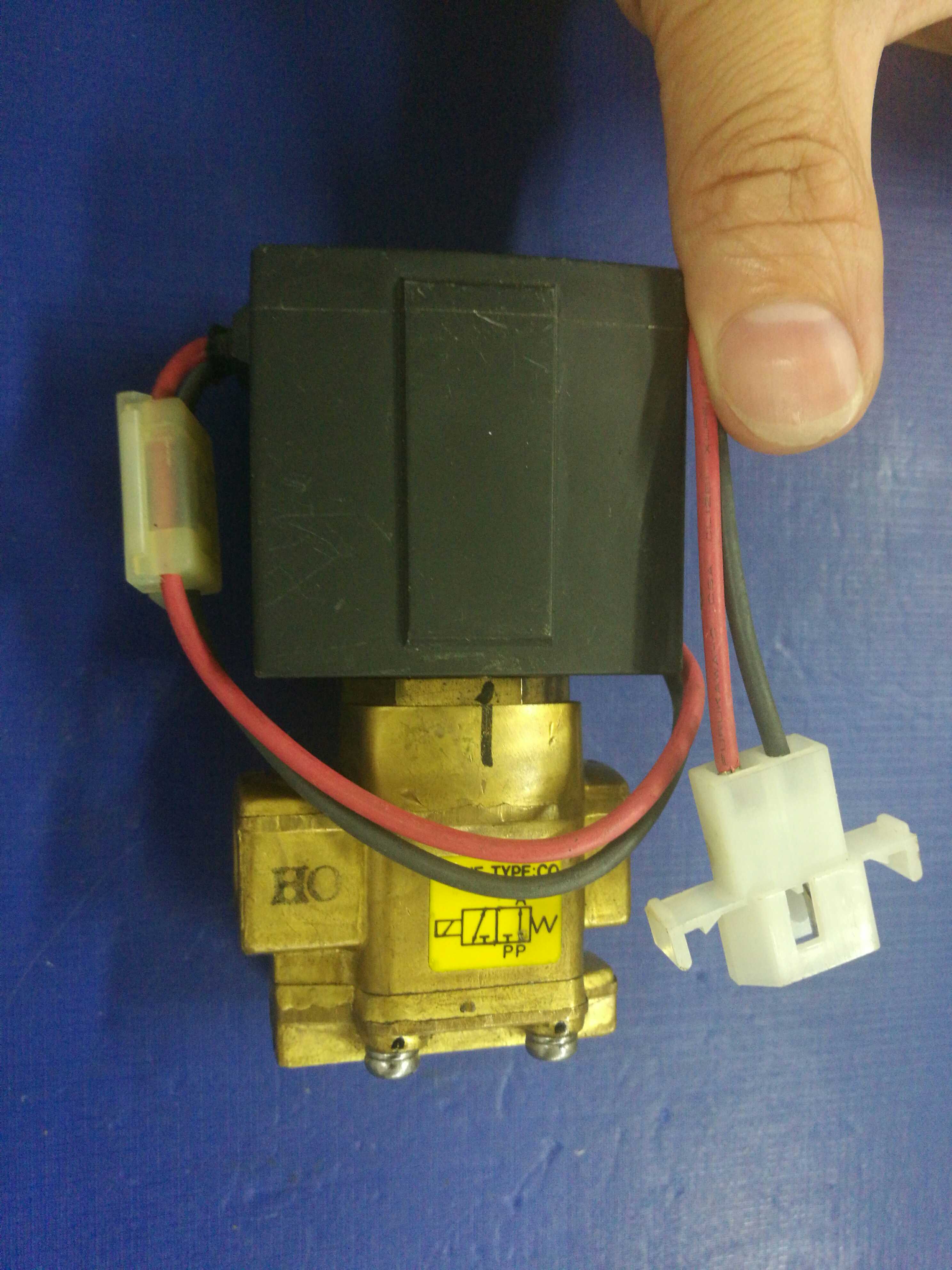 原装日本SMC VX3324-02-5G电磁阀DC24V，现货出售