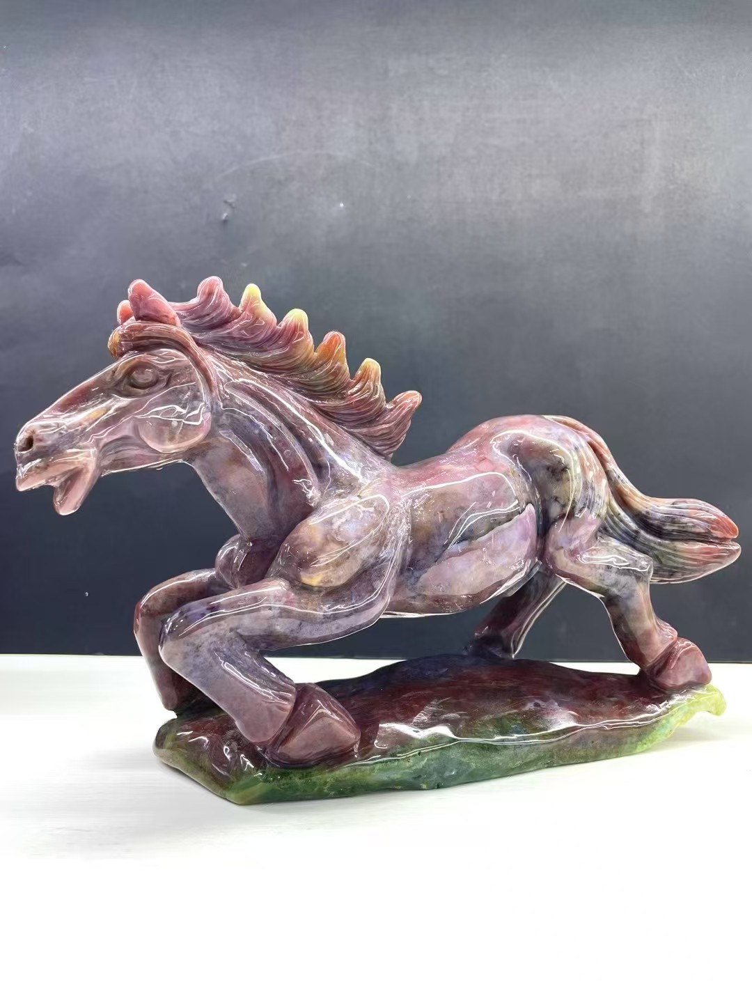 天然水晶原石打磨工艺品家居装饰摆件红水晶雕刻大马摆件生日礼物
