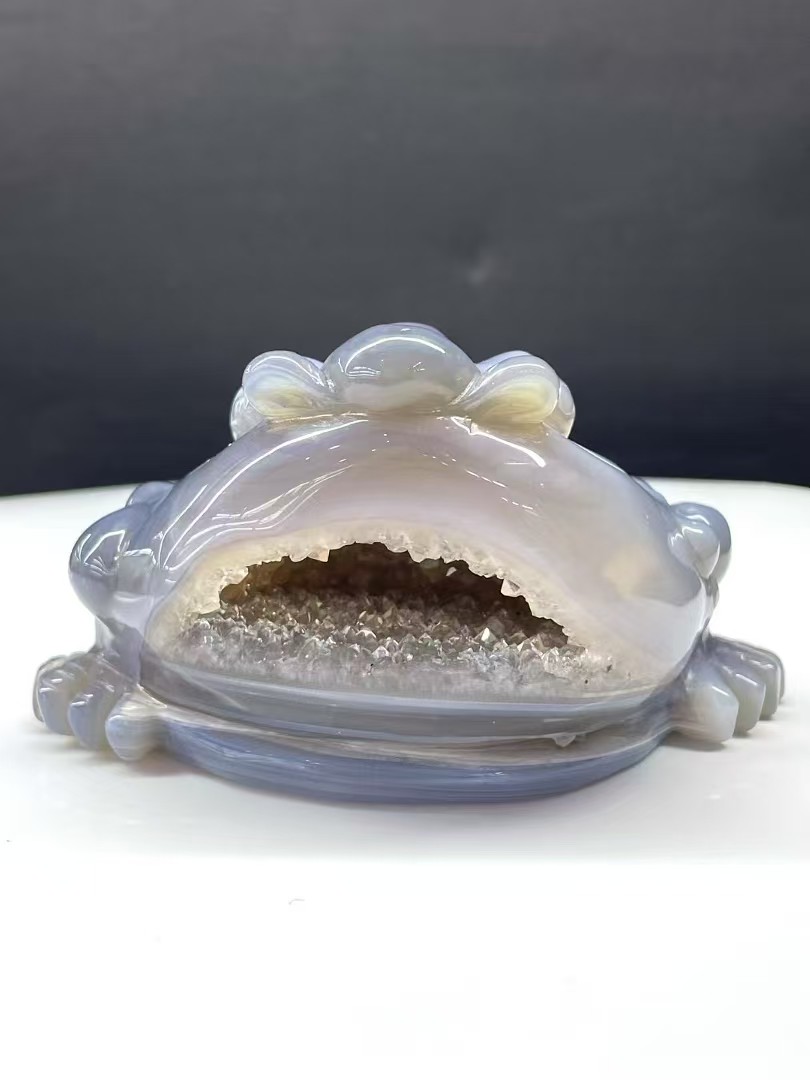 天然水晶原石打磨工艺品家居灵性奇石