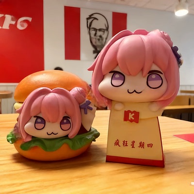 疯狂星期四doro汉堡doro桃乐丝粉狗手办周边玩具公仔生日礼物摆件