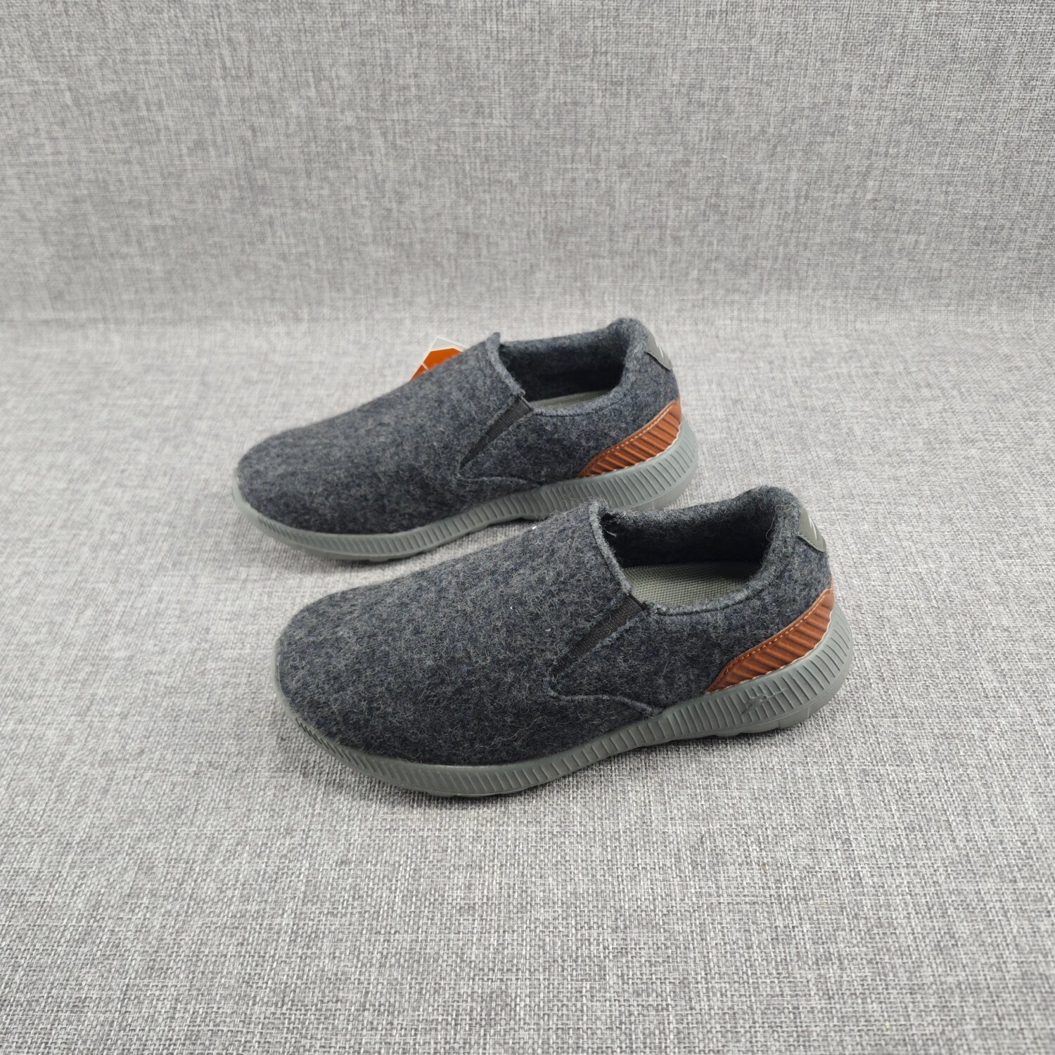 断码秋季老北京休闲健步鞋女士中老年老人轻便软底单鞋广场舞板鞋,女鞋,健步鞋,淘宝优惠券,粉丝福利购,淘宝优惠卷