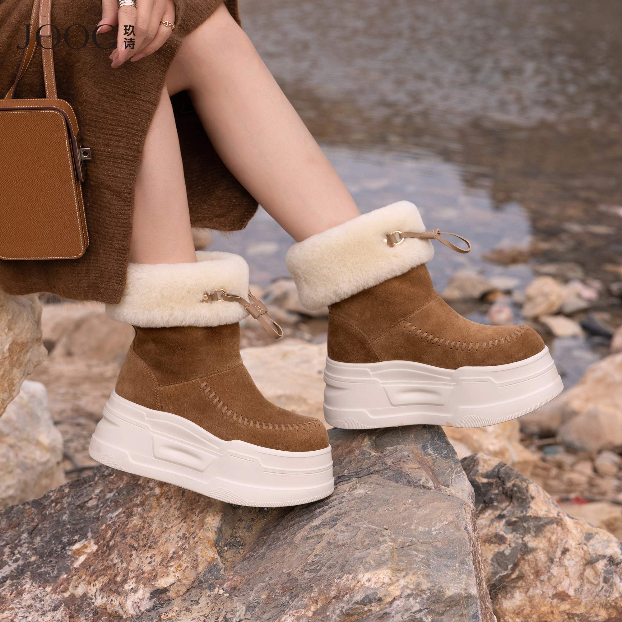 【冰雪之旅】JOOC玖诗防滑厚底加棉雪地靴女2025冬季新款面包棉靴,女鞋,时尚雪地靴,淘宝优惠券,粉丝福利购,淘宝优惠卷