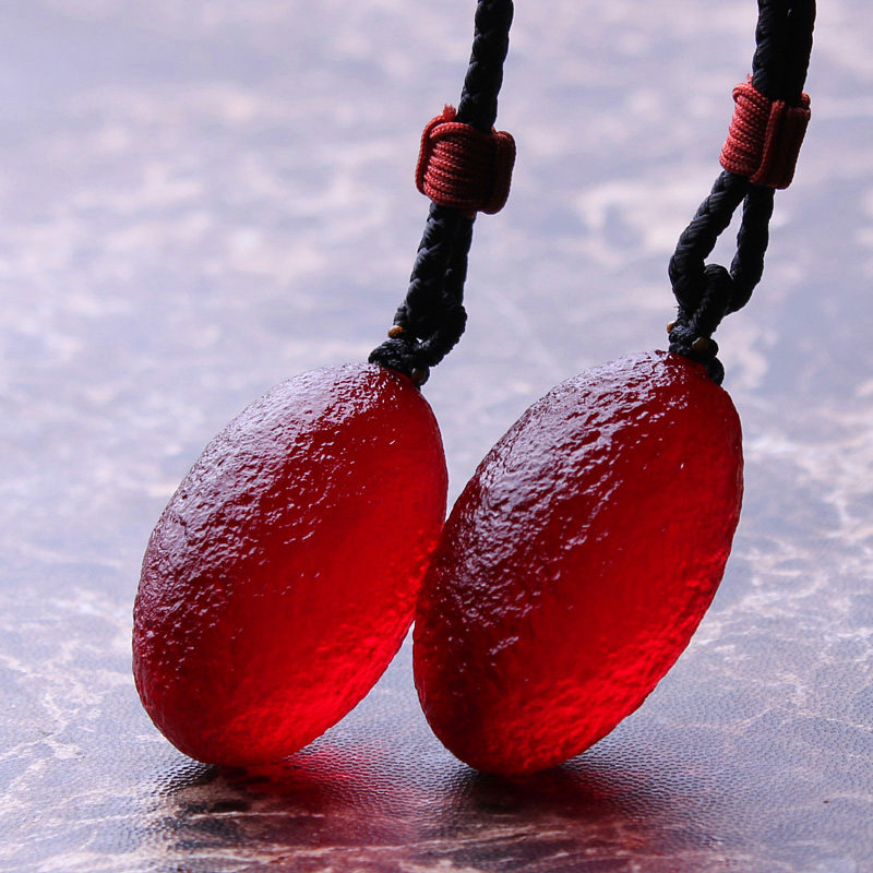 天然莫尔达维红陨石吊坠宇宙矿物原石项坠挂件男女款毛衣挂链