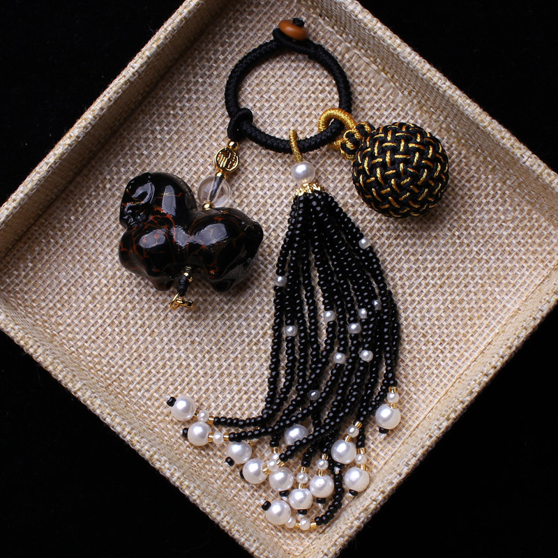 黑色大漆唐马流苏穗子包挂件编织有球必应绣球小马挂饰汉服钥匙坠,饰品/流行首饰/时尚饰品新,压襟挂件,淘宝优惠券,粉丝福利购,淘宝优惠卷