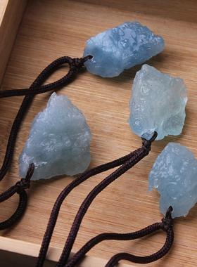 天然海蓝宝不规则随形吊坠项坠