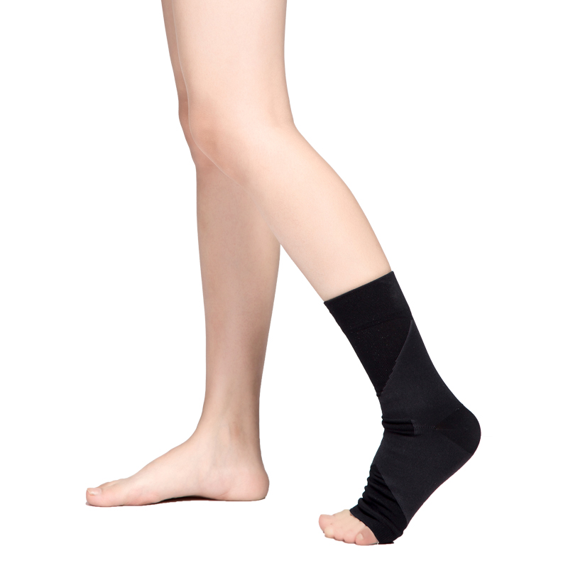 (清仓)男女日本进口 男女护踝扭伤固定防崴脚踝关节保护套护具