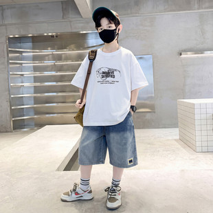 男童夏装套装2026新款儿童夏季短袖白色T恤牛仔短裤中大童男孩潮