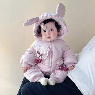 婴儿连体衣冬季夹棉加厚秋冬爬服宝宝加绒棉服公主洋气冬装外出服