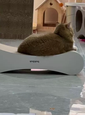 bukbuk猫抓板 线锯bb楞 160g重 65.5*35.5*16cm 微瑕疵 3.98kg重