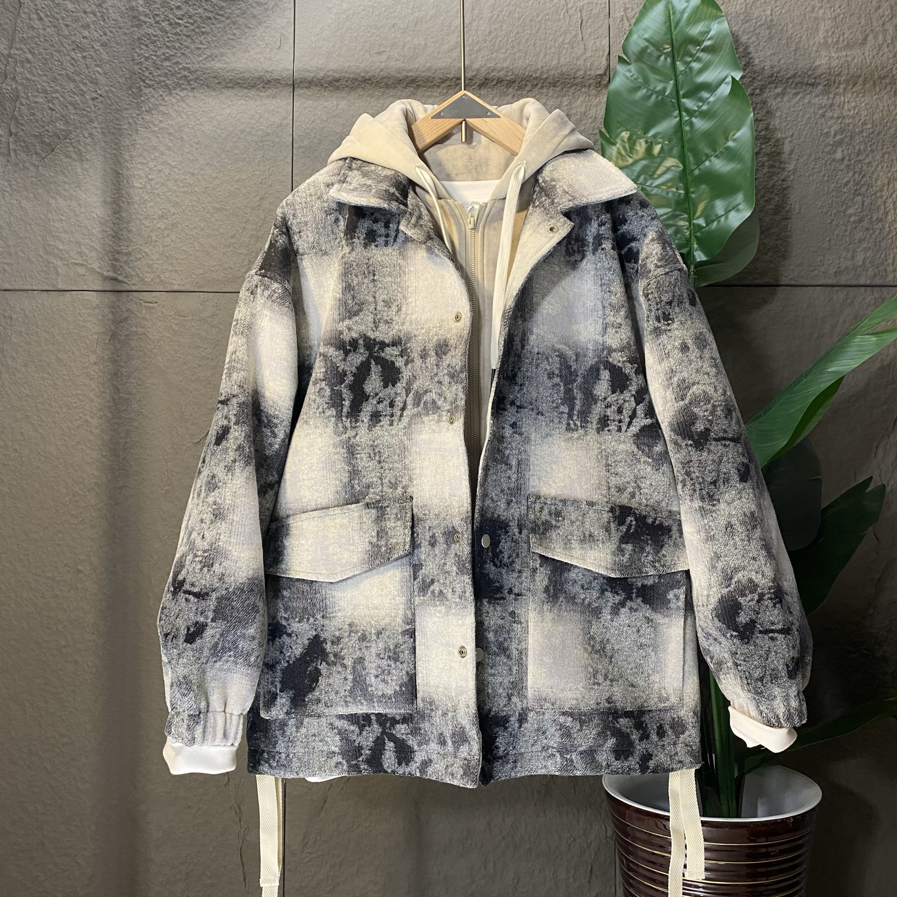 潮牌阔版加绒毛呢扎染假两件拼接连帽外套加厚夹克冬宽松男女情侣