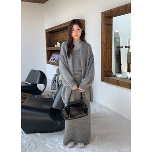 Tania S家秋冬新款韩版三件套羊毛中长款毛衣开衫女毛茸茸氛围感