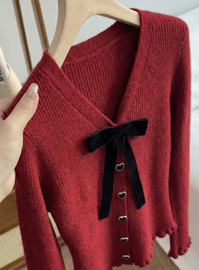 红色蝴蝶结木耳边v领针织开衫女2025秋冬季新年修身毛衣优雅上衣