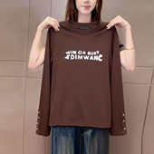 新品 复古洋气字母印花棕色圆领长袖 t恤女春季 单穿宽松休闲上衣ins