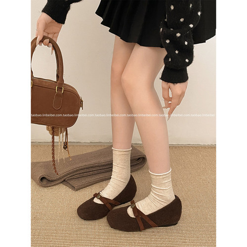 林北北复古加绒厚底单鞋女