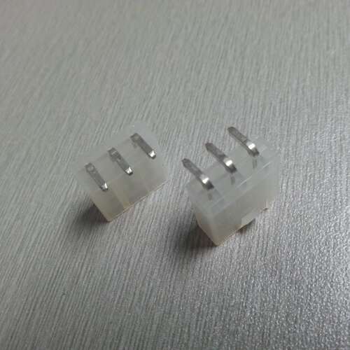 间距4.2mm 3PIN弯插针座 5557白色连接器 电脑接插件 90度弯针