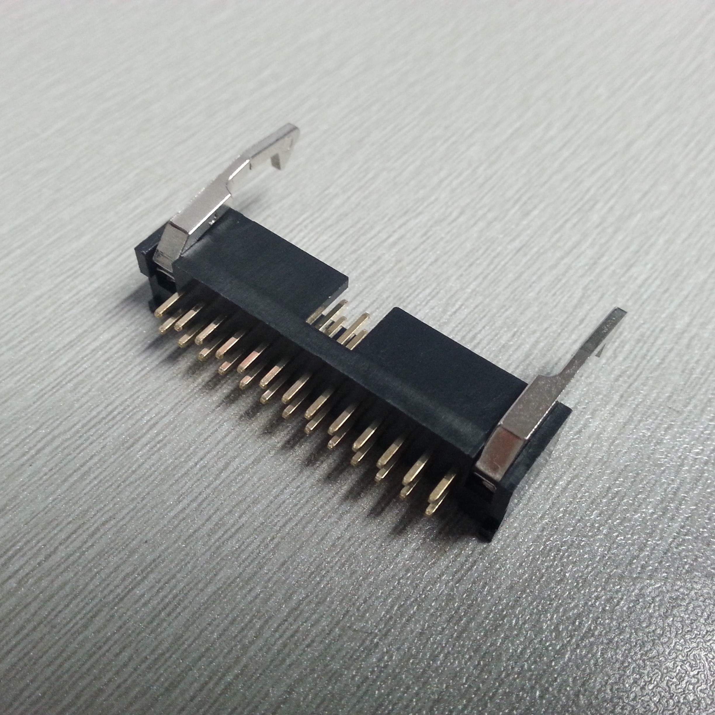 间距2.54mm 直插简牛 带金属钩 2*12PIN插座 BOX 耐高温简易牛角