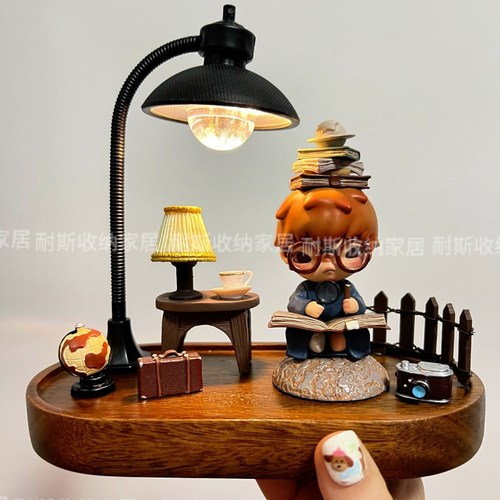 手办造景复古木质托盘小路灯台灯