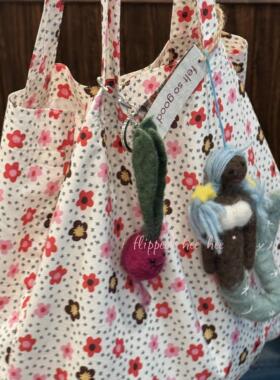 iFHHee 巧克力小花 100%棉 原创设计 小托特帆布袋～可爱包包