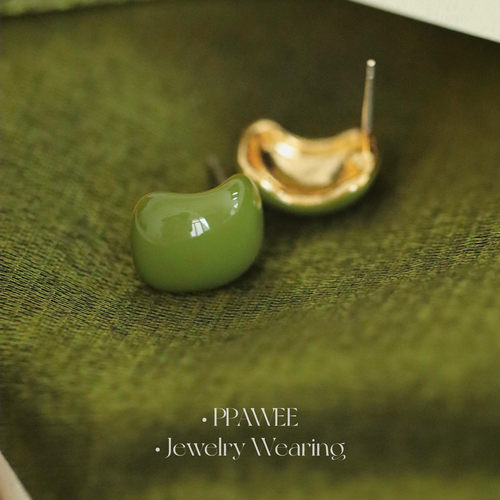 抹茶方糖|特调奶绿色耳饰秋冬清新气质豆豆耳钉简约小巧精致耳环