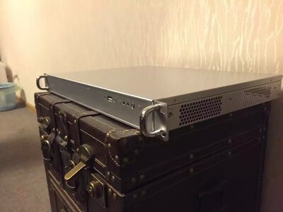 1U服务器I76700K/B150/骇客16G*4/120G固态