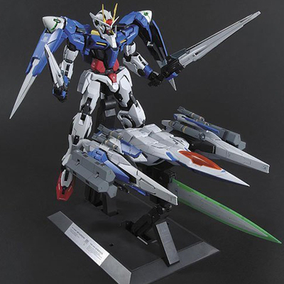 万代PG强化高达拼装模型