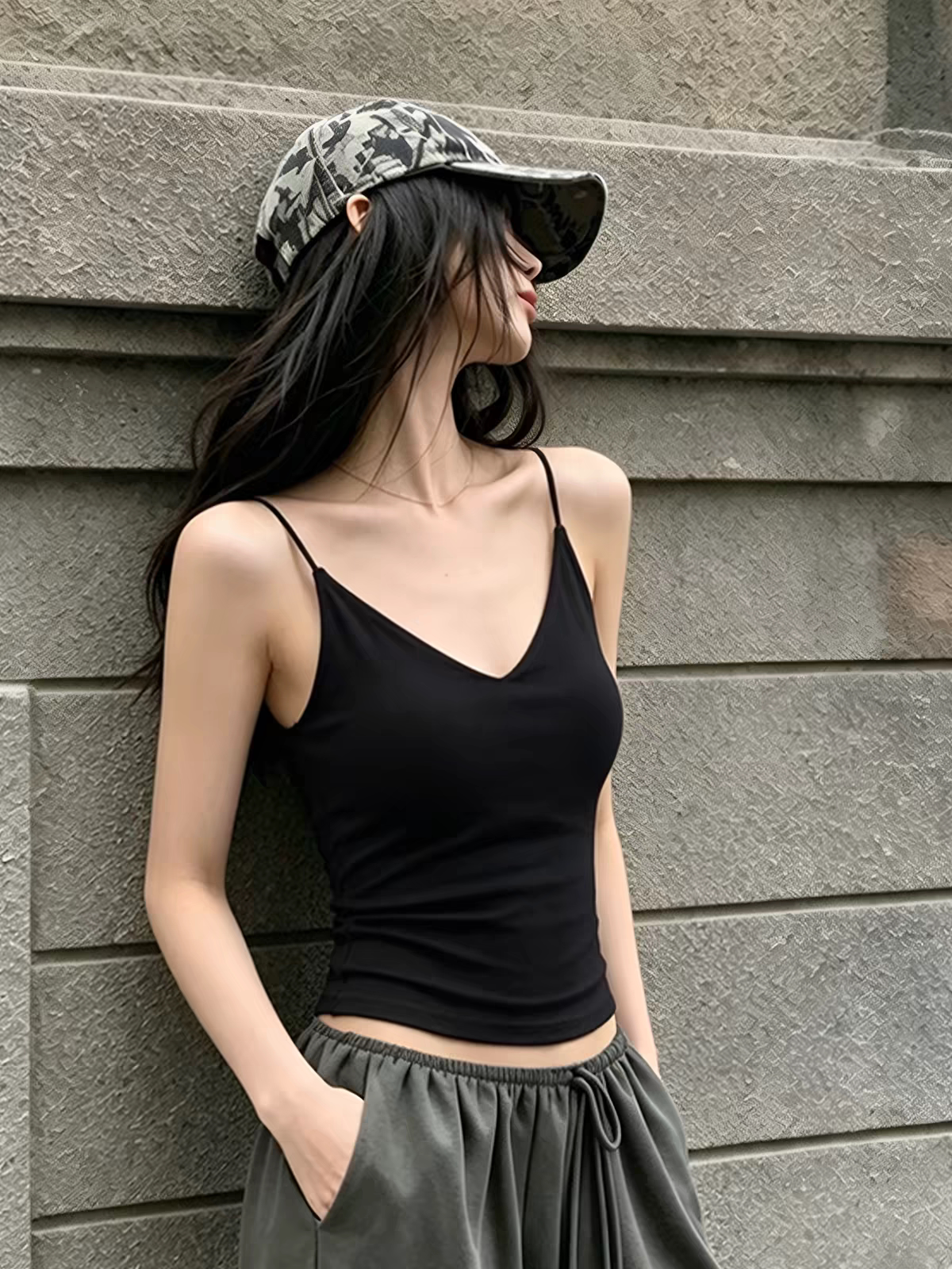 法式黑色小吊带背心女夏外穿带胸垫美背文胸一体内搭辣妹美背上衣