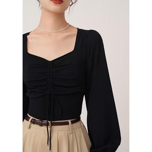 复古法式打底衫女秋冬24年新款赫本风高级感露锁骨方领泡泡袖上衣