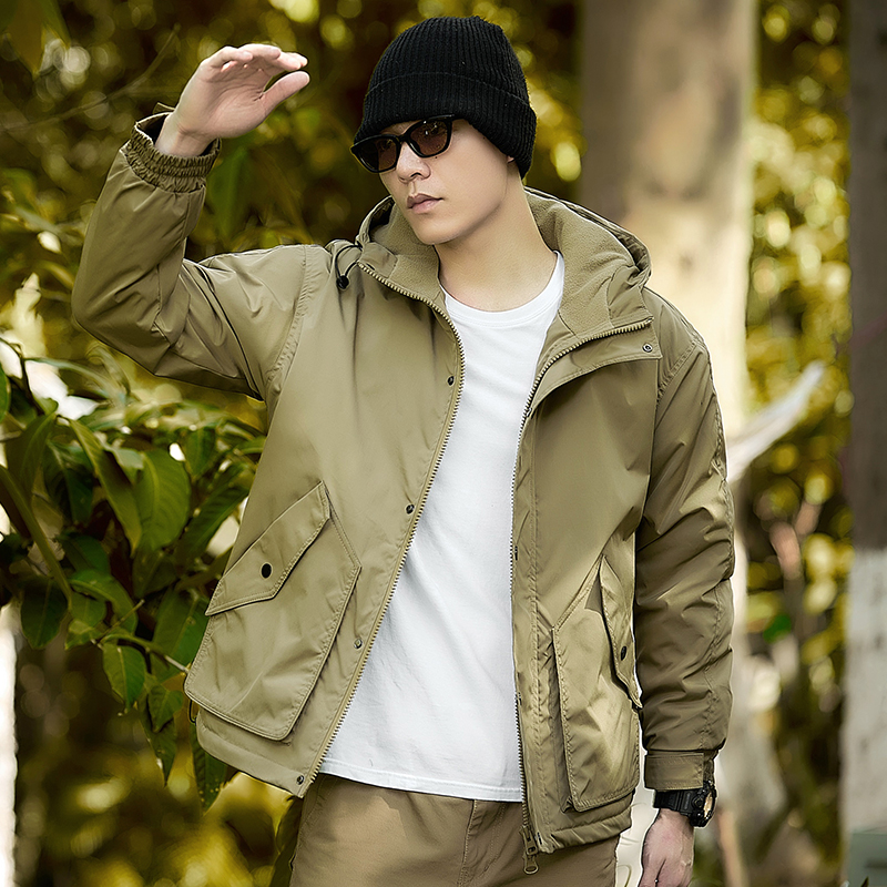 森系户外加绒连帽冲锋衣外套装秋冬加厚保暖宽松时尚带帽夹克