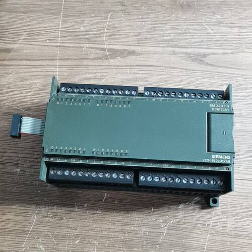 223-1PL22-0XA8 EM223 CN继电器输