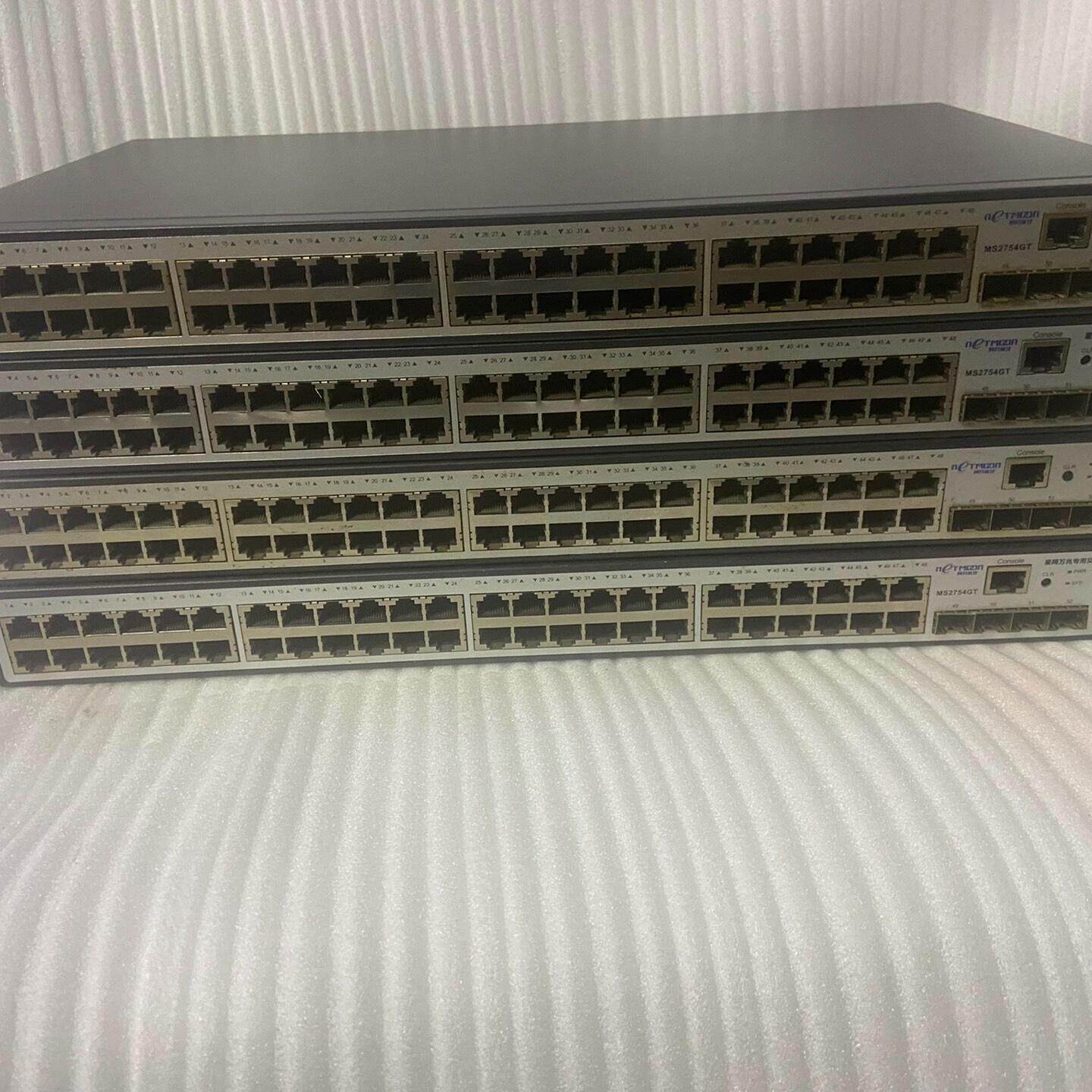 网月万兆交换机 型号：ms2754gt 48口千兆网口?4口