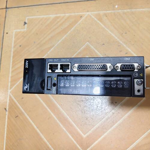 400w汇川620伺服驱动器IS620NS2R8I 功能正常