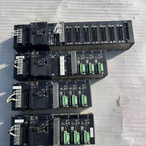 PLC一套 CJ2M-CPU35主控 有四套具体型号如