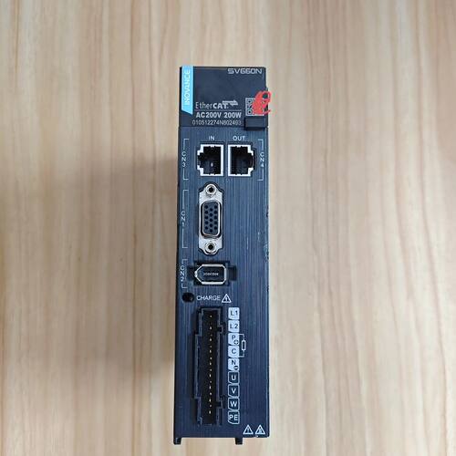 汇川驱动器SV660NS1R61-FS 200W 成色如图