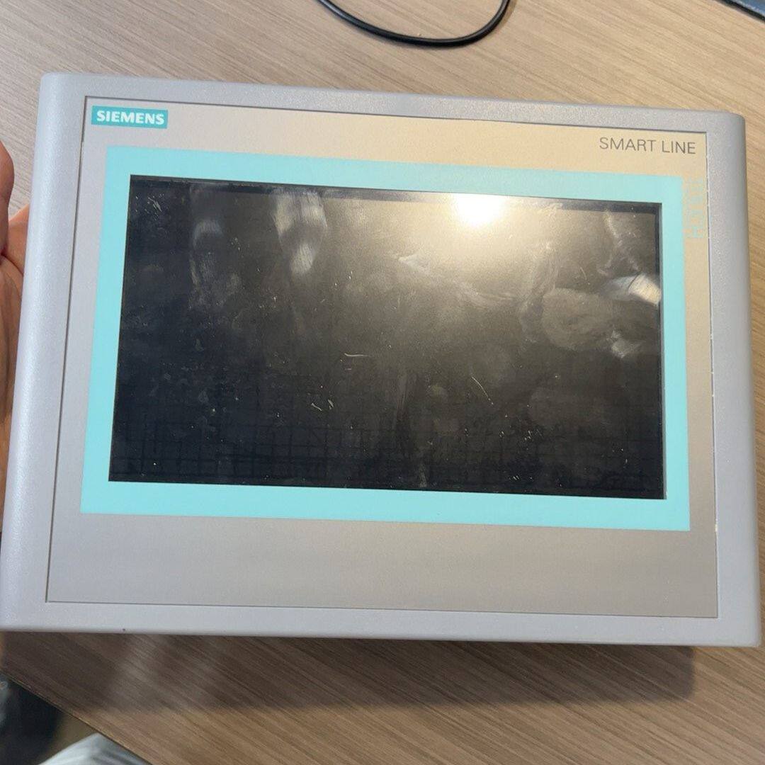 Smart700IE触摸屏 6AV6 648-0BC1