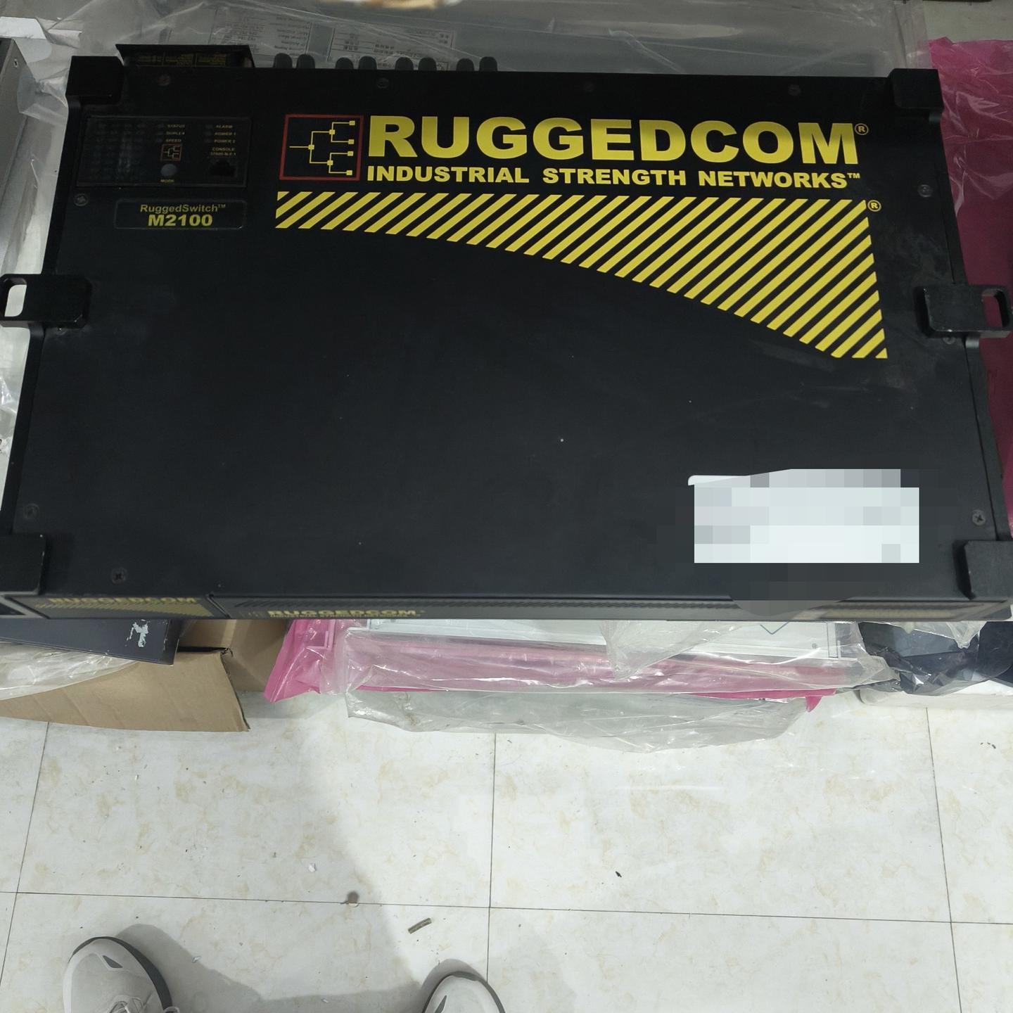 罗杰康RUGGEDCOM工业交换机 型号RuggedSwit