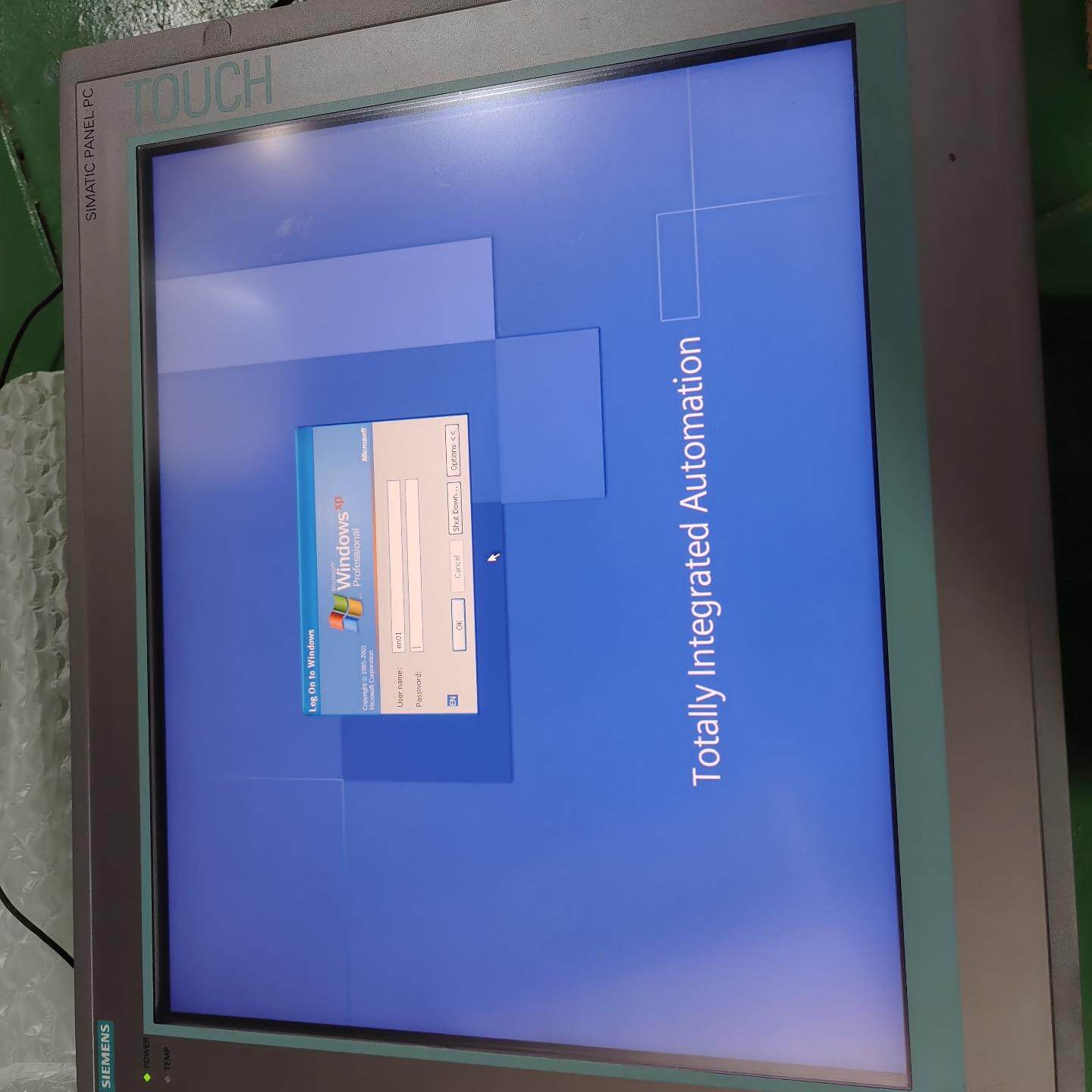 PC677B工控机6AV7875-0CA20-1AC0拆