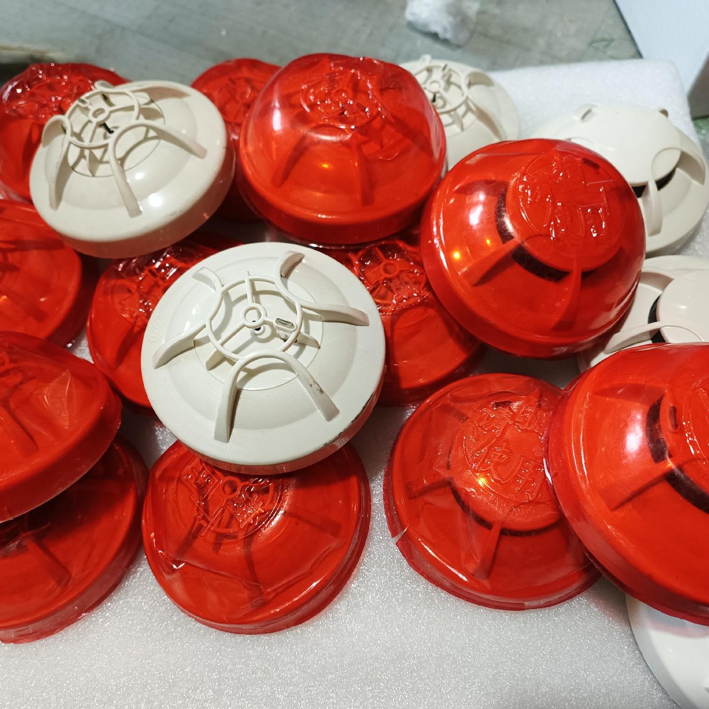 营口天成TC5101烟感 有6个 TC5122温感有1