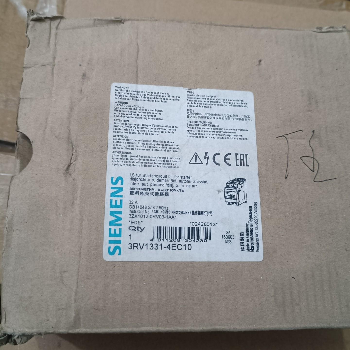 断路器 3RV1331-4EC10  32A