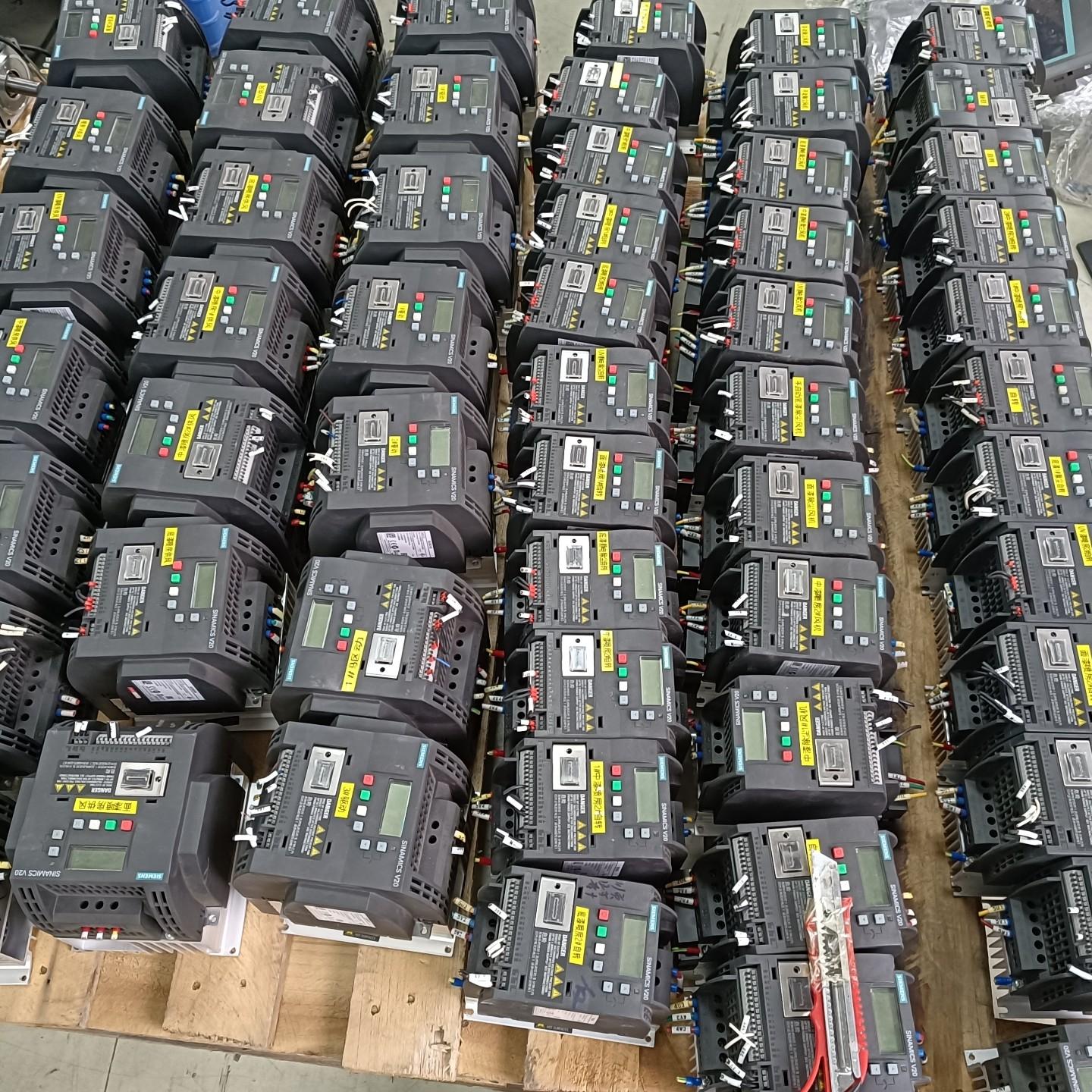 变频器6SL3210-5BB17-5UV0 750w