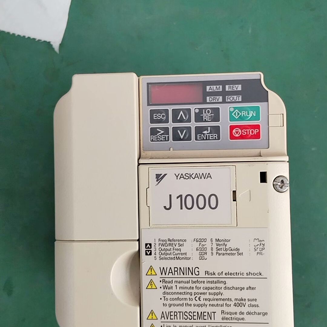 CIMR-JT2A0012BAA 安川变频器 2.2KW