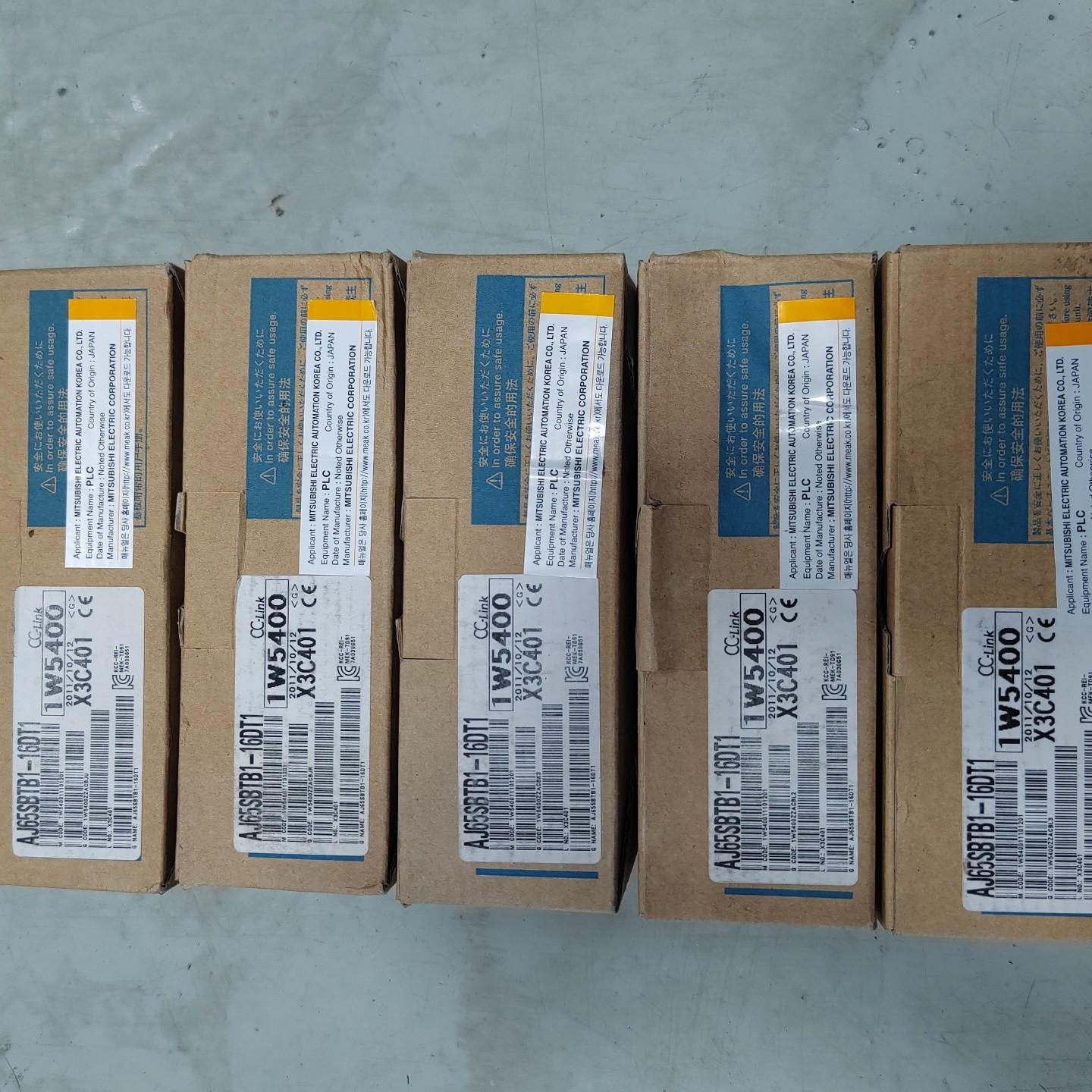 AJ65SBTB1-16DT1 CC-LinK通讯模块接