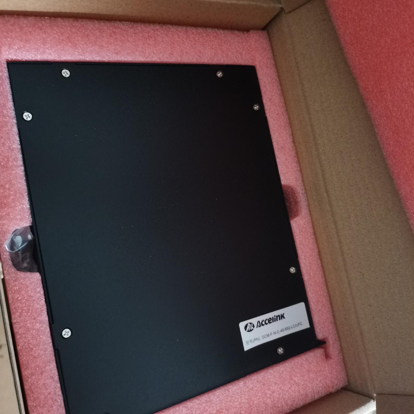 ACCELINK DCM-F-N-C-40-652-LC/U