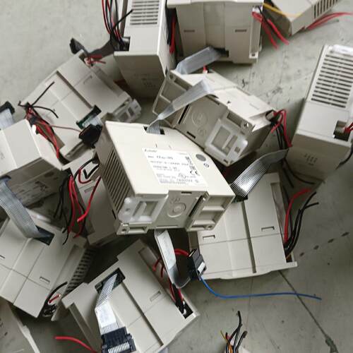 拆机PLC模块FX3U-1PG！日本 成色8