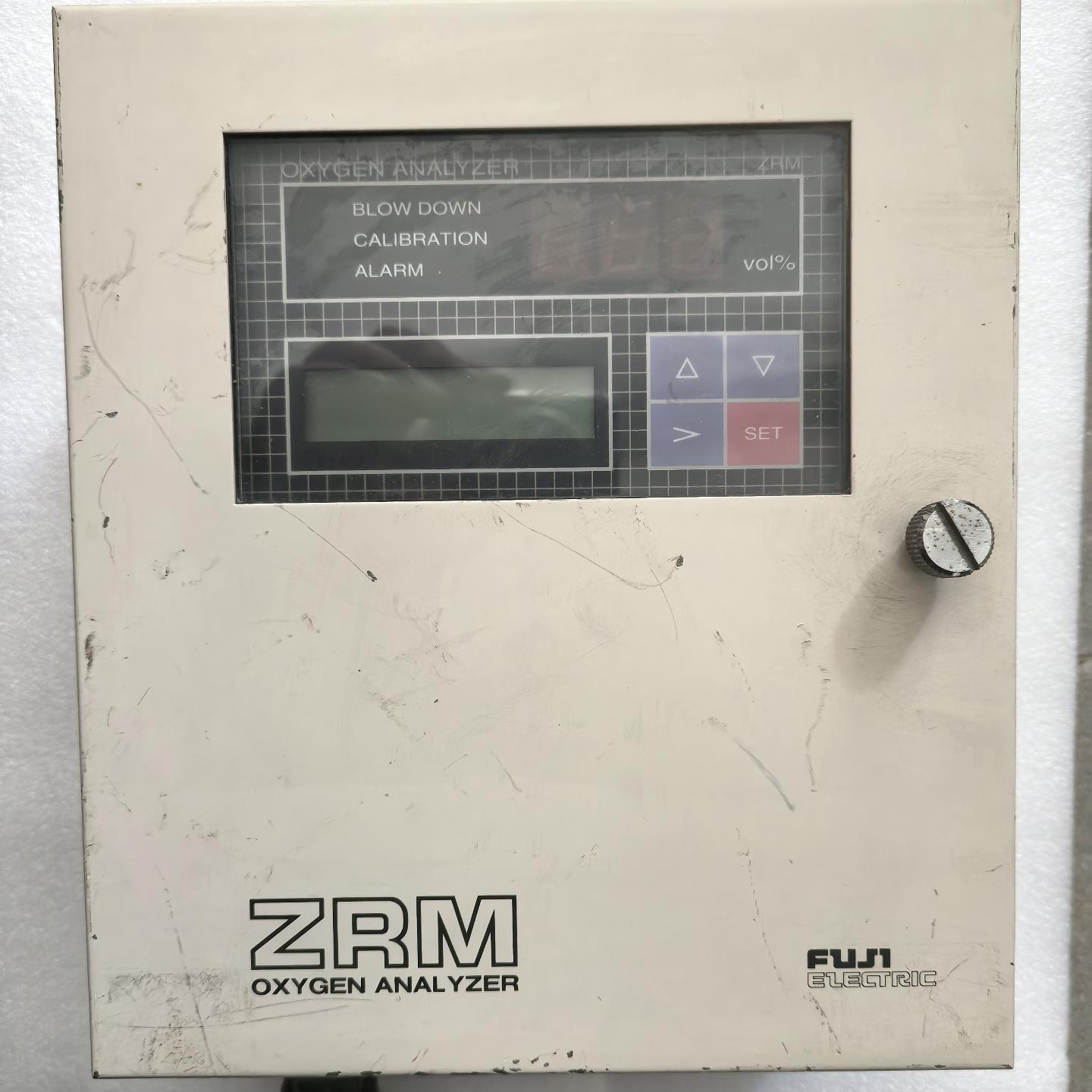 电气氧气分析仪ZRM1BY11-2 日本 型号Z