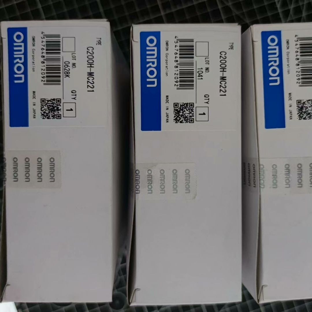 未开封C200H-MC221 现货2台 当天可发