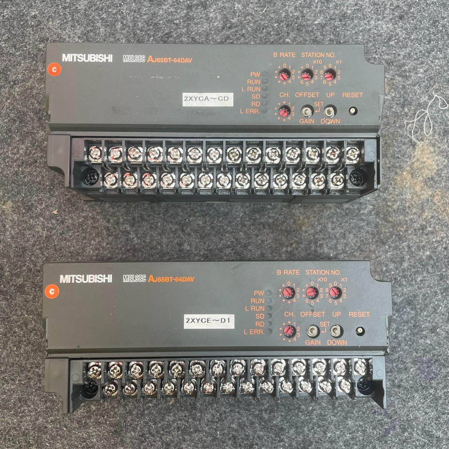 AJ65BT-64DAV 实物拍摄 功能正常