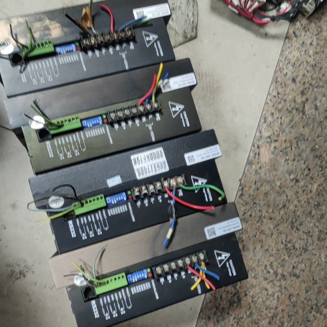 雷赛驱动DM1182 拆机的 成色漂亮 单个